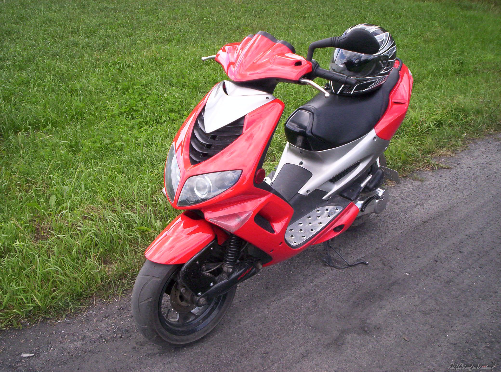 Photo 1535768