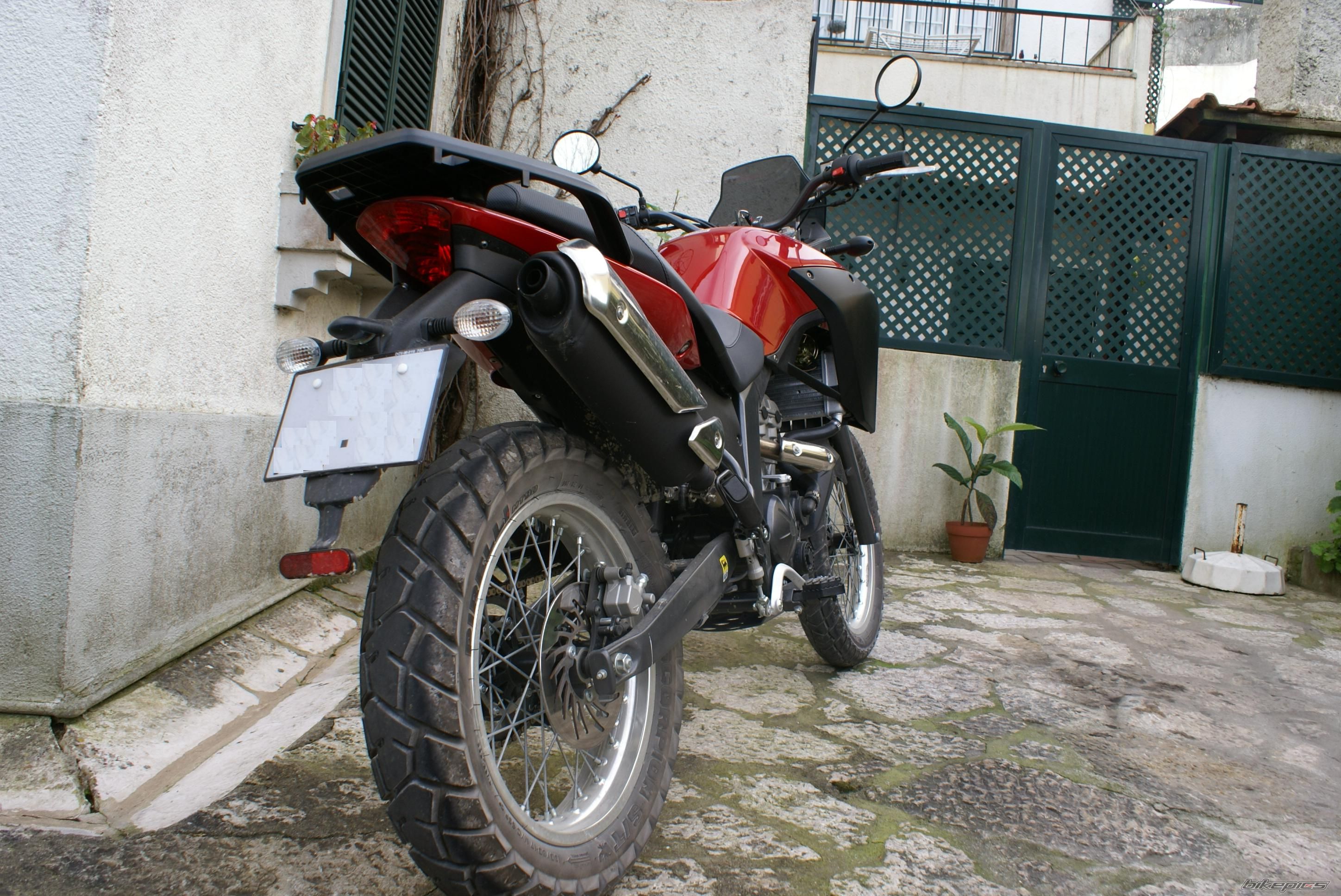 Photo 1535796