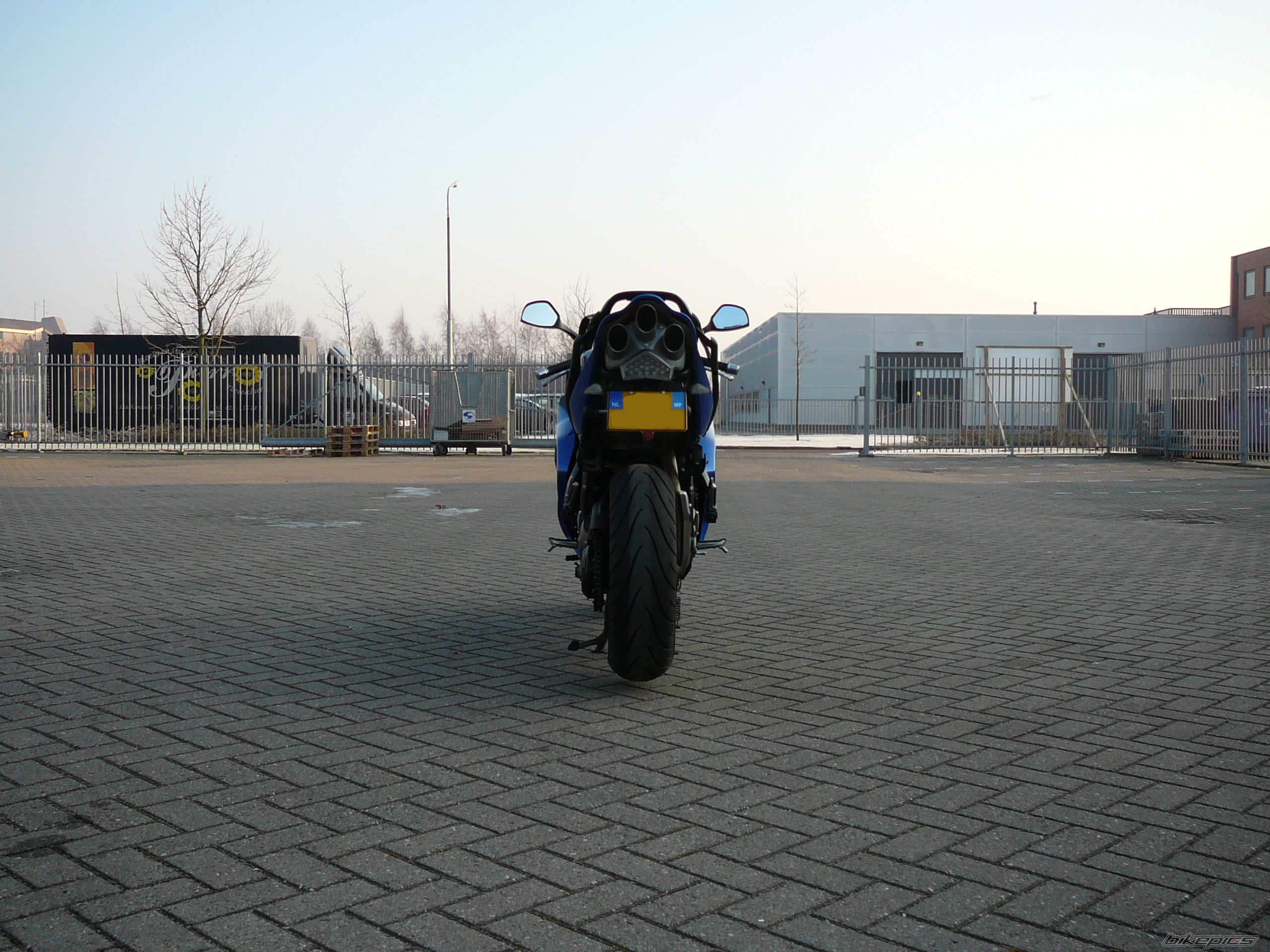 Photo 1535935