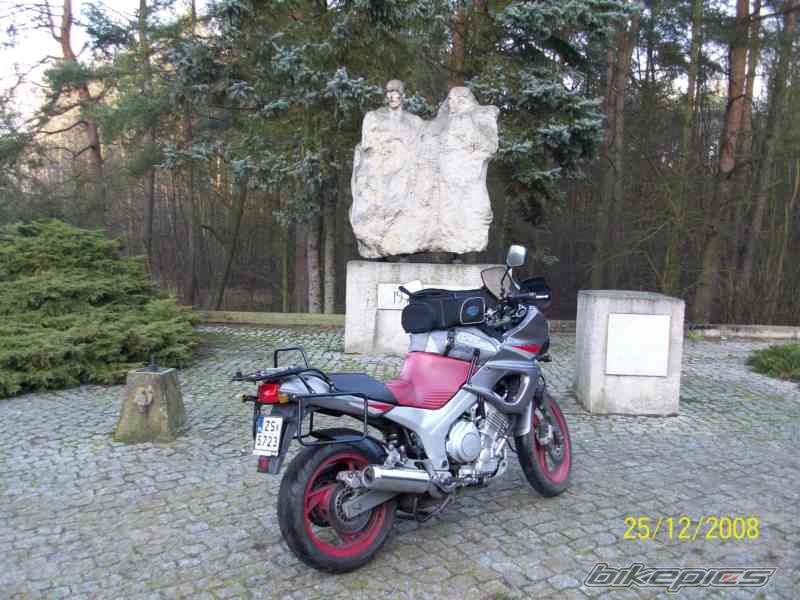 Photo 1535964