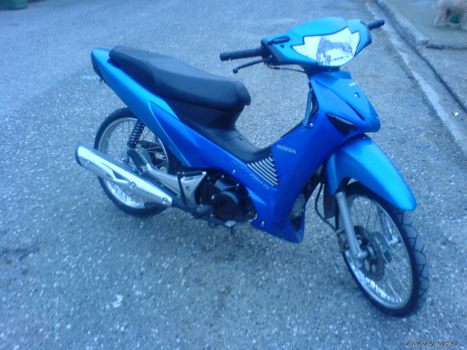Photo 1536012