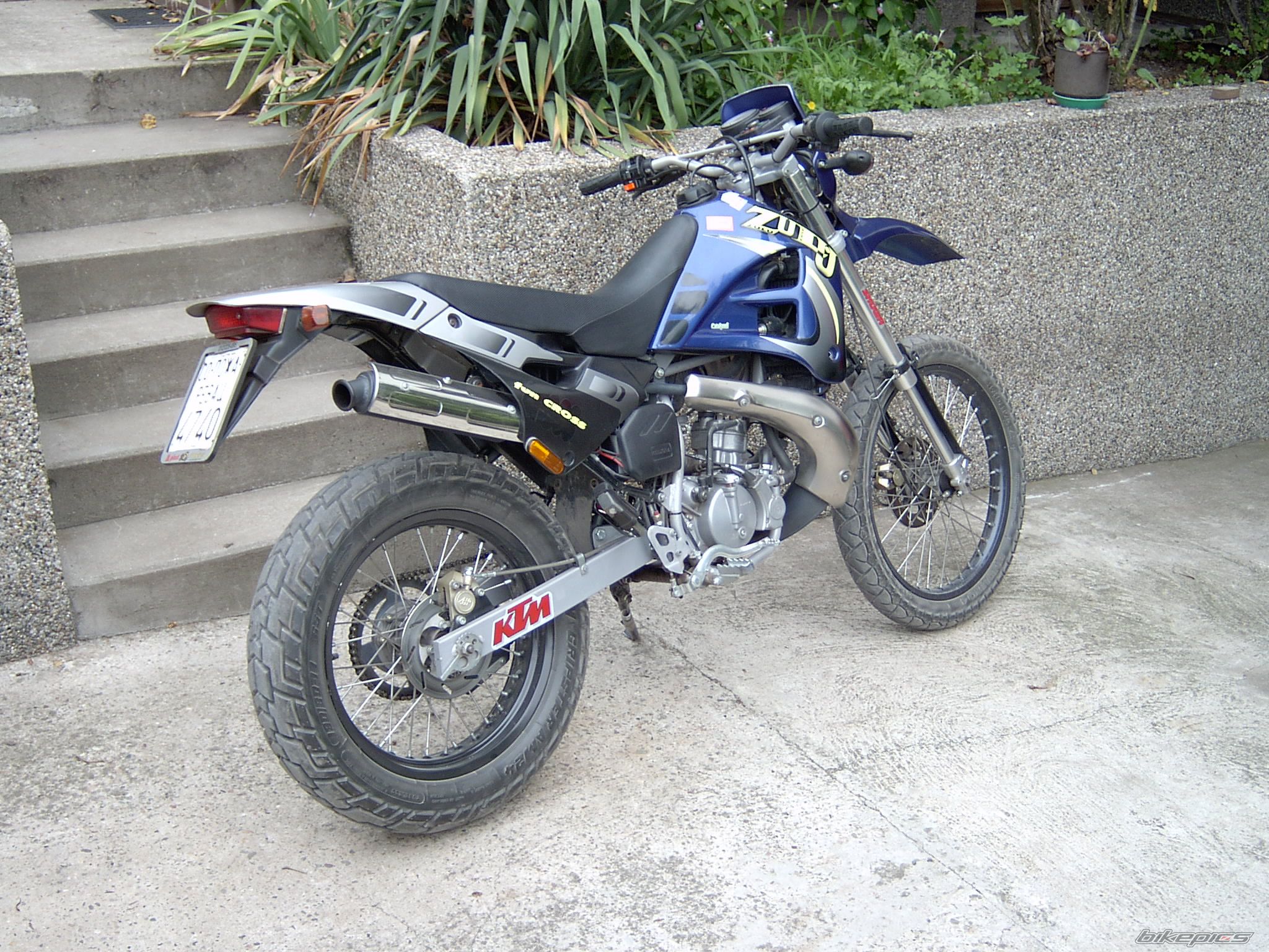 Bike Photo 1536192