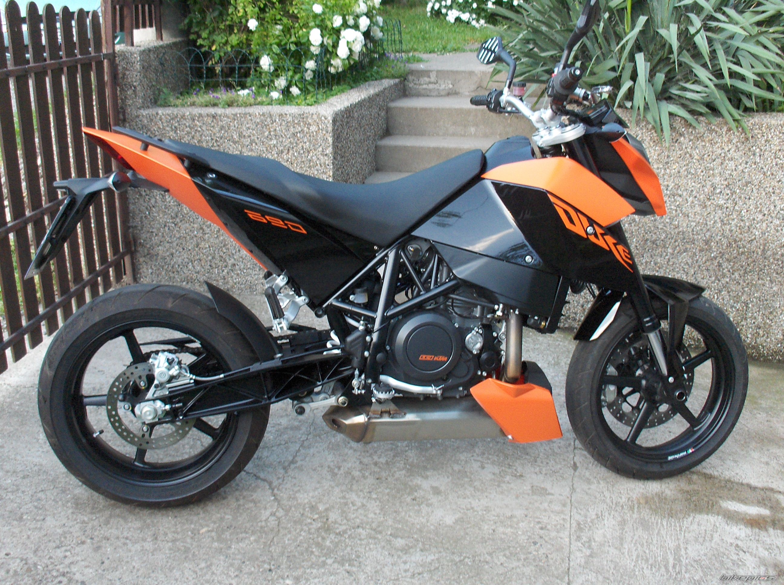 Bike Photo 1536225
