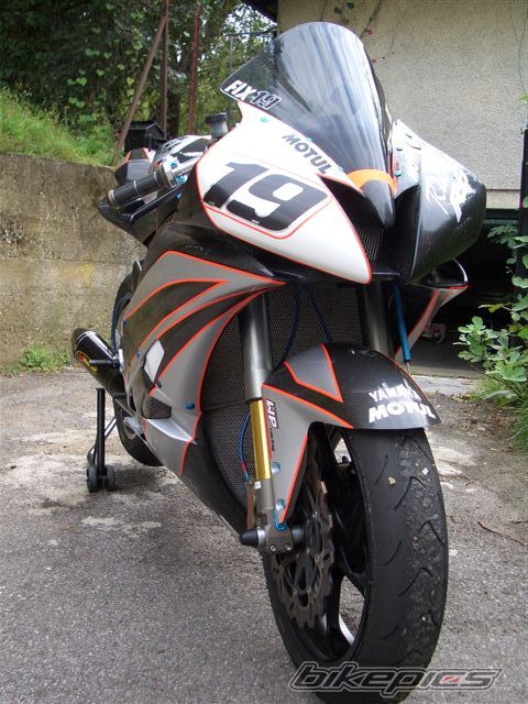 Photo 1536300
