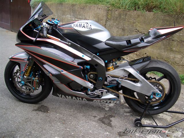 Photo 1536303