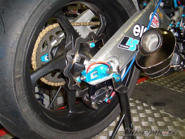 Photo 1536323