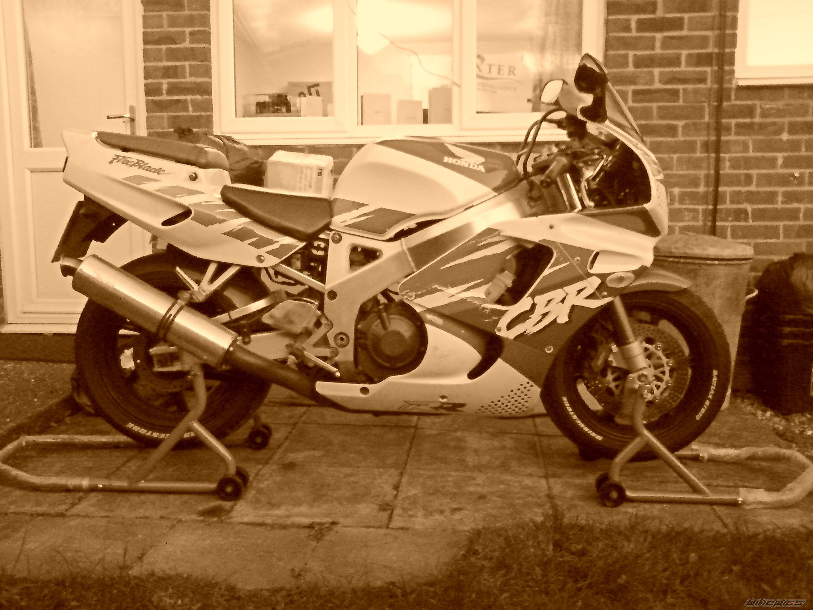 Photo 1536408
