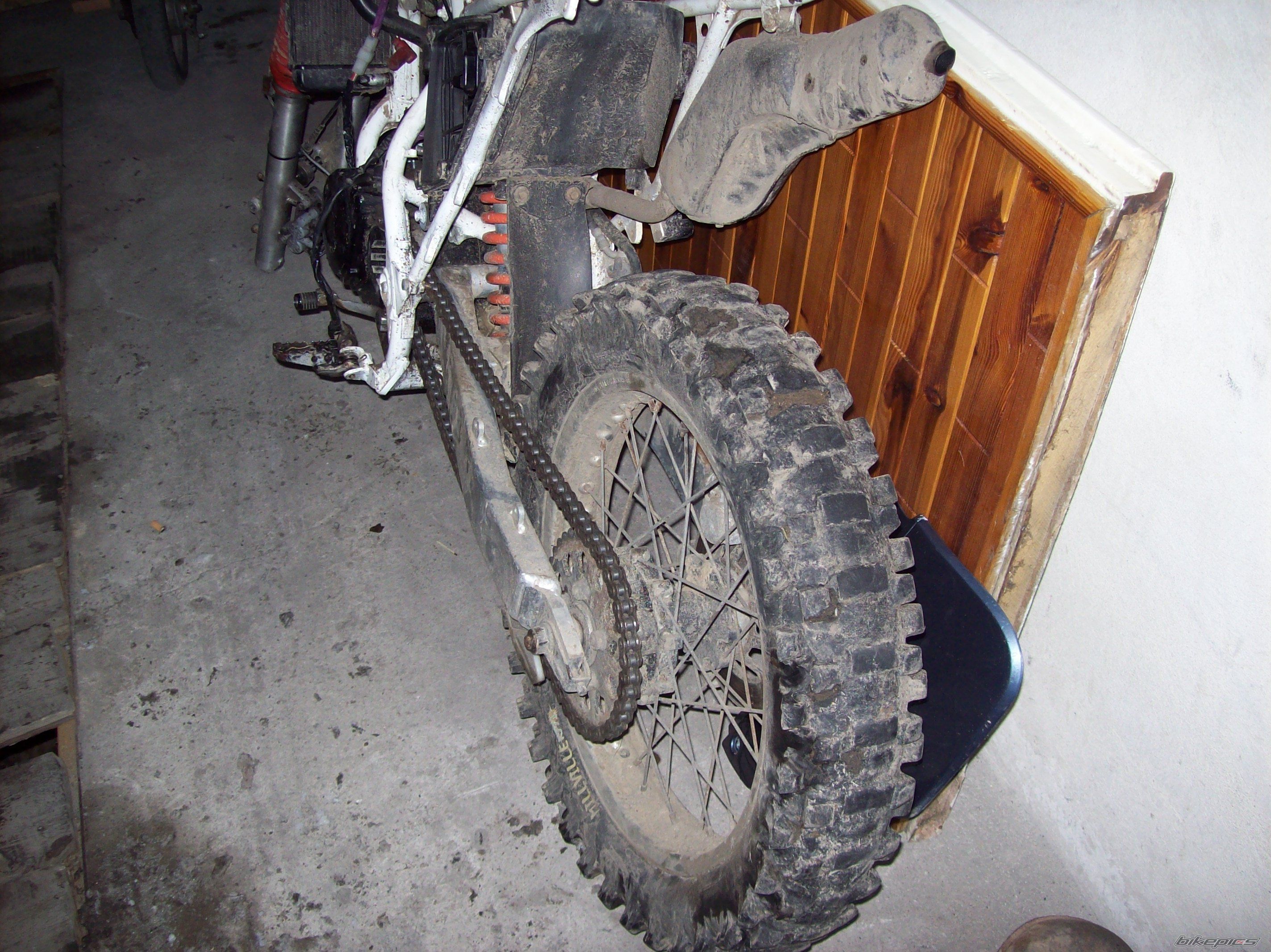 Photo 1536912