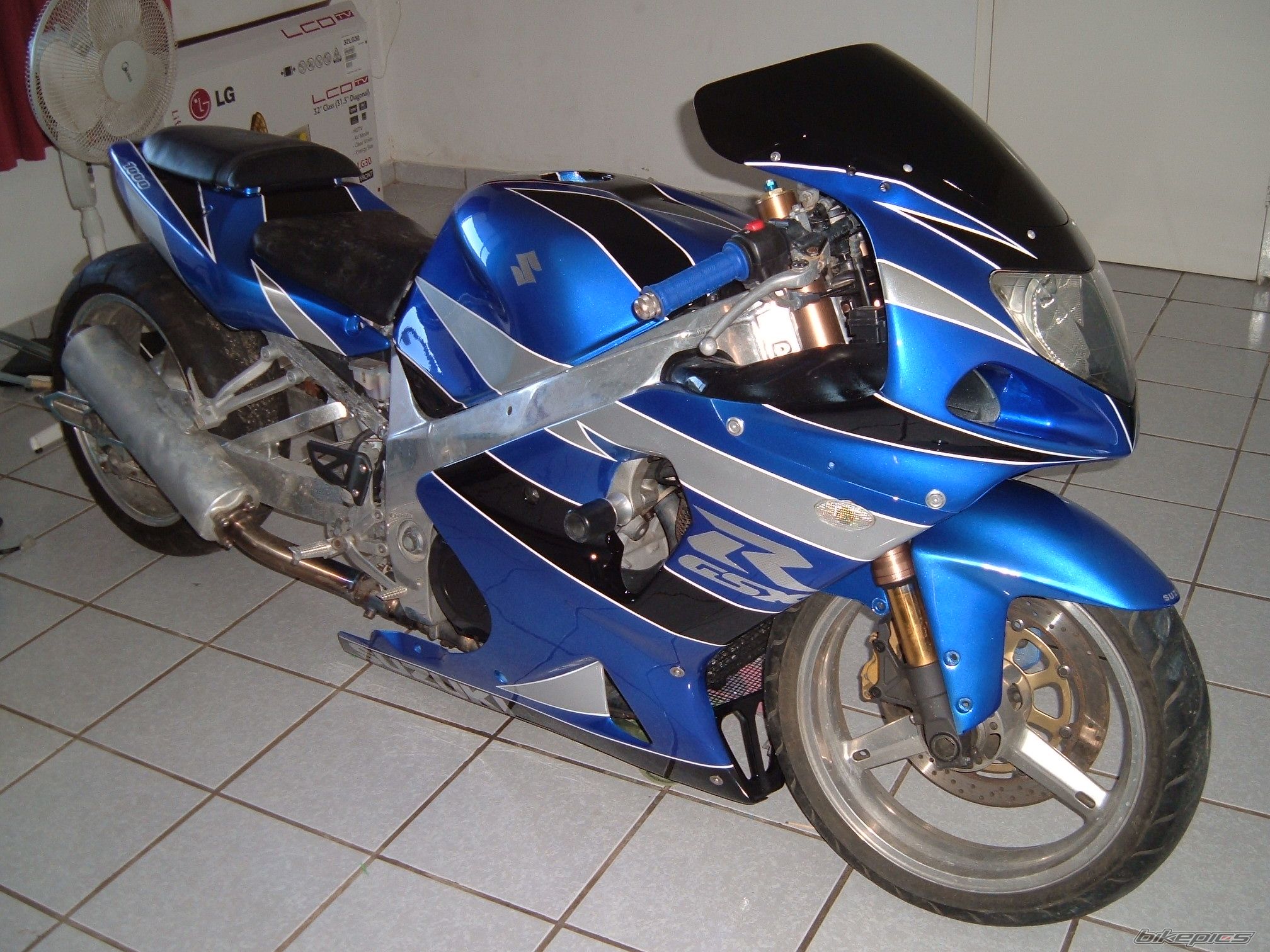 Photo 1536989