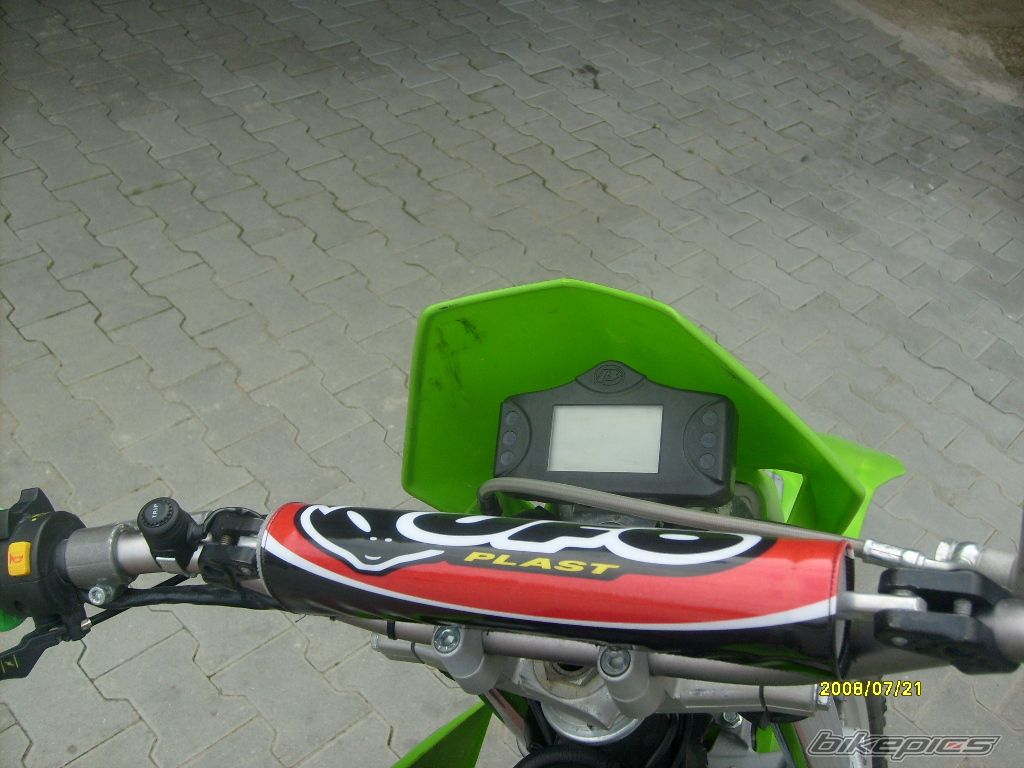 Photo 1537031