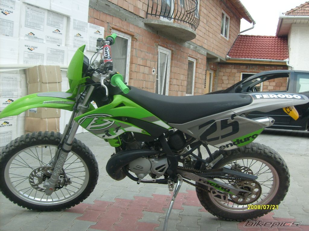 Photo 1537033