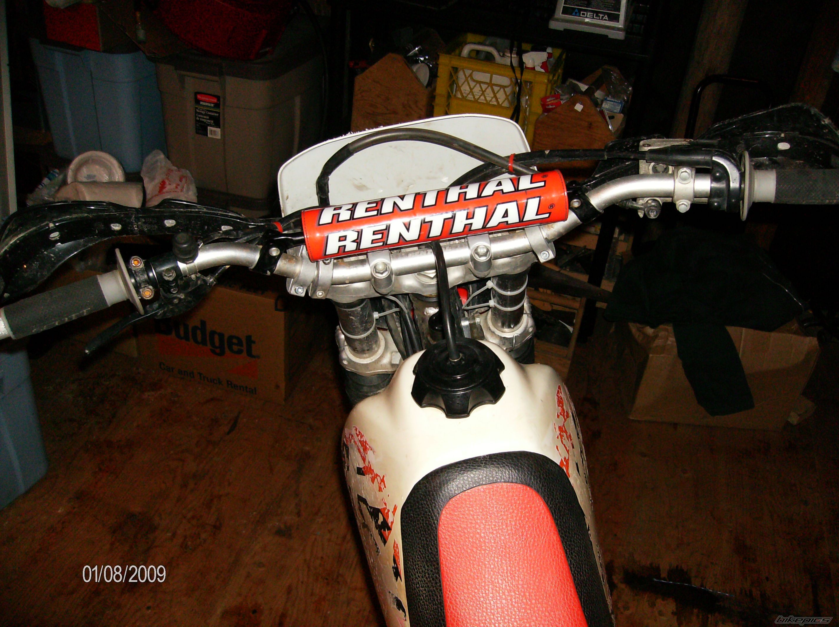 Photo 1537196