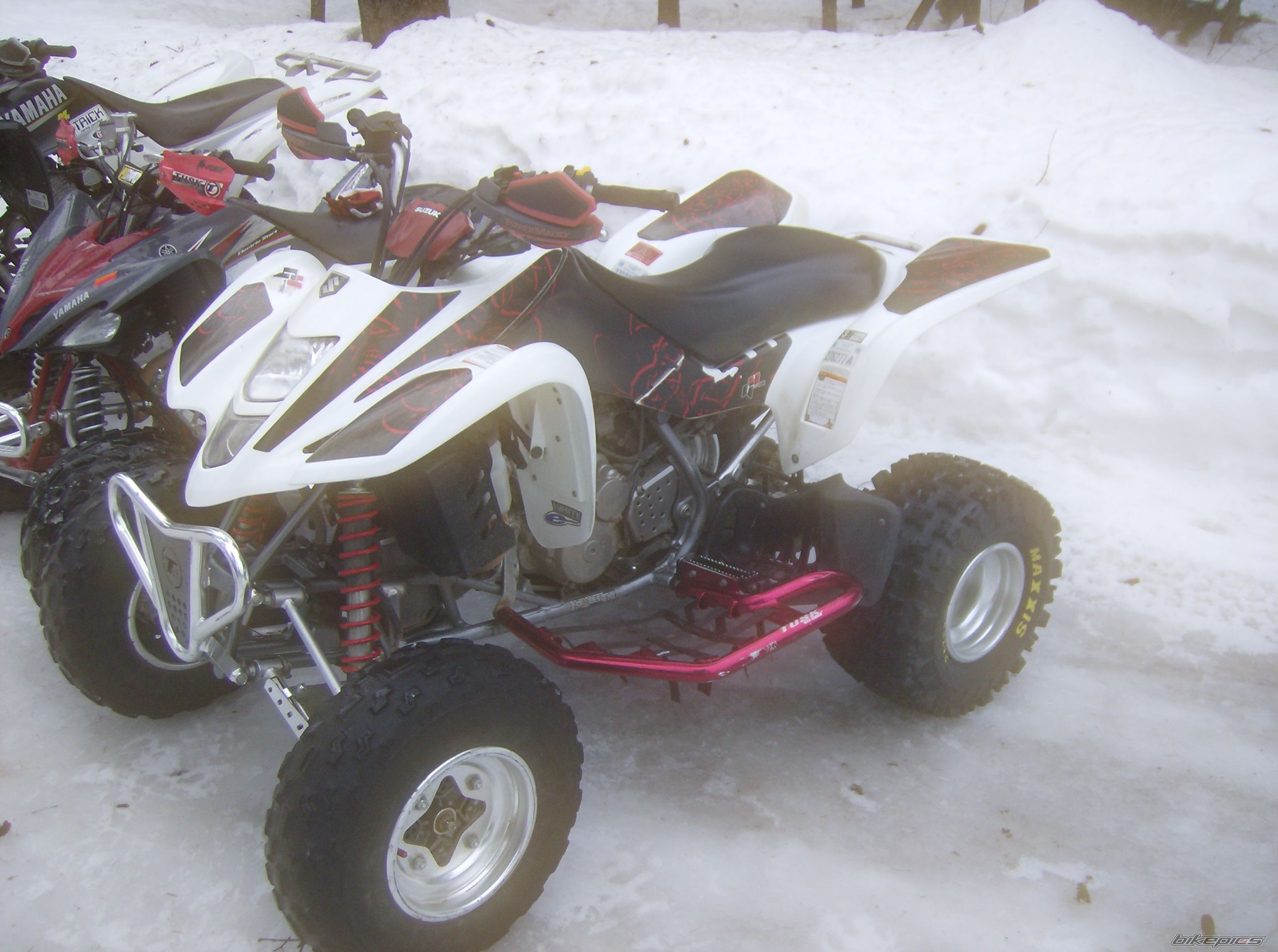 Photo 1537206