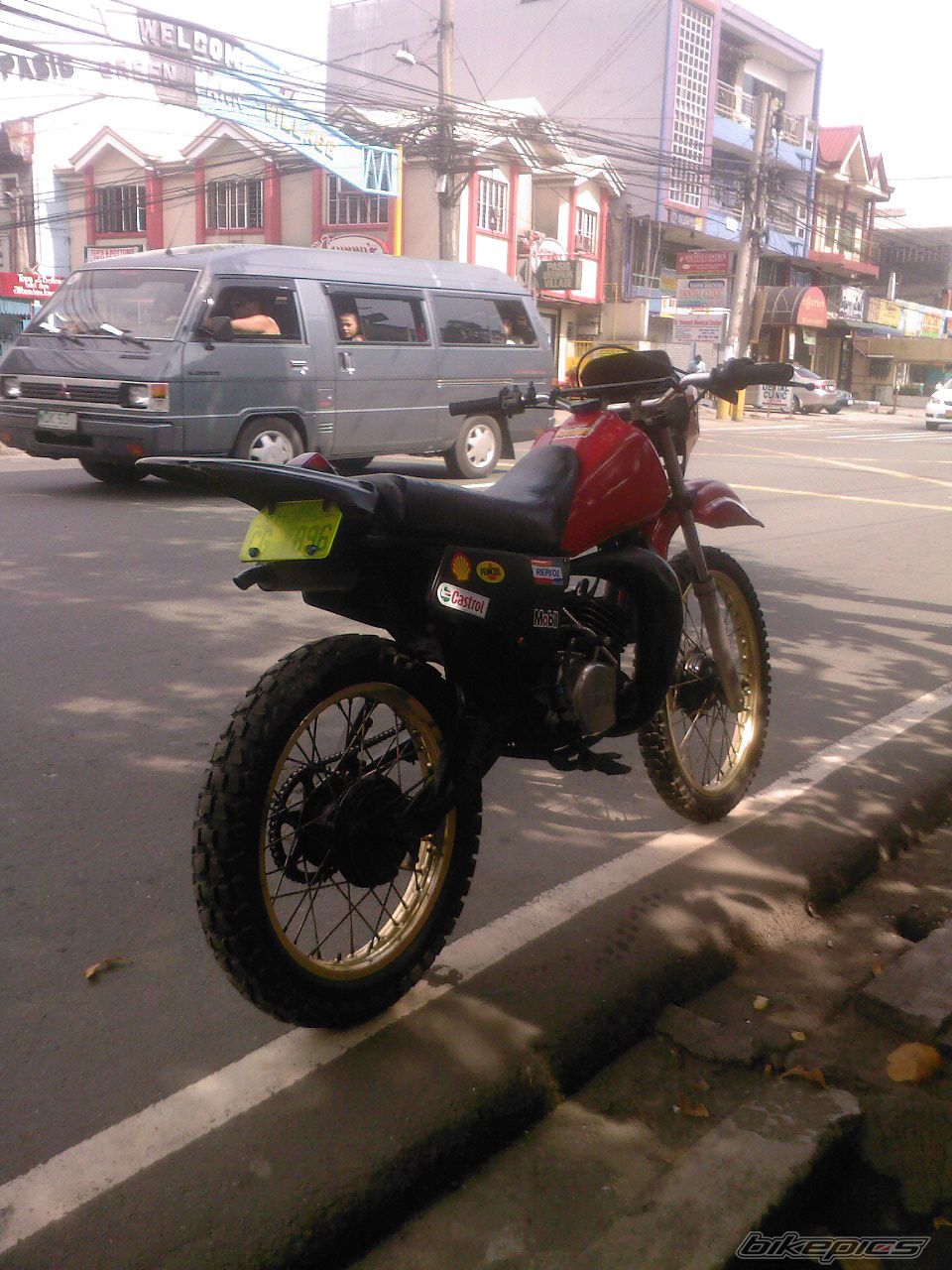 Photo 1537274