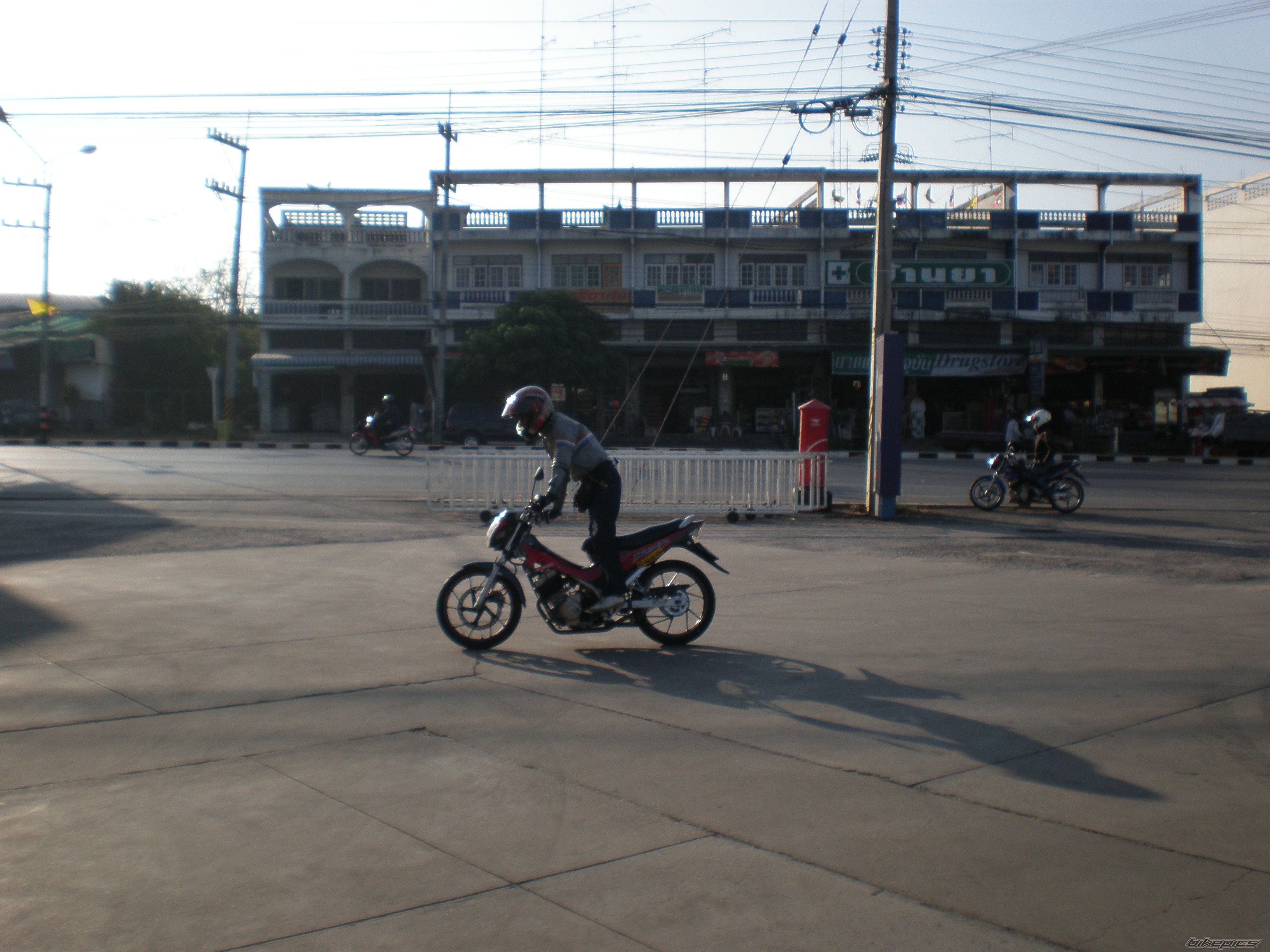 Photo 1537311