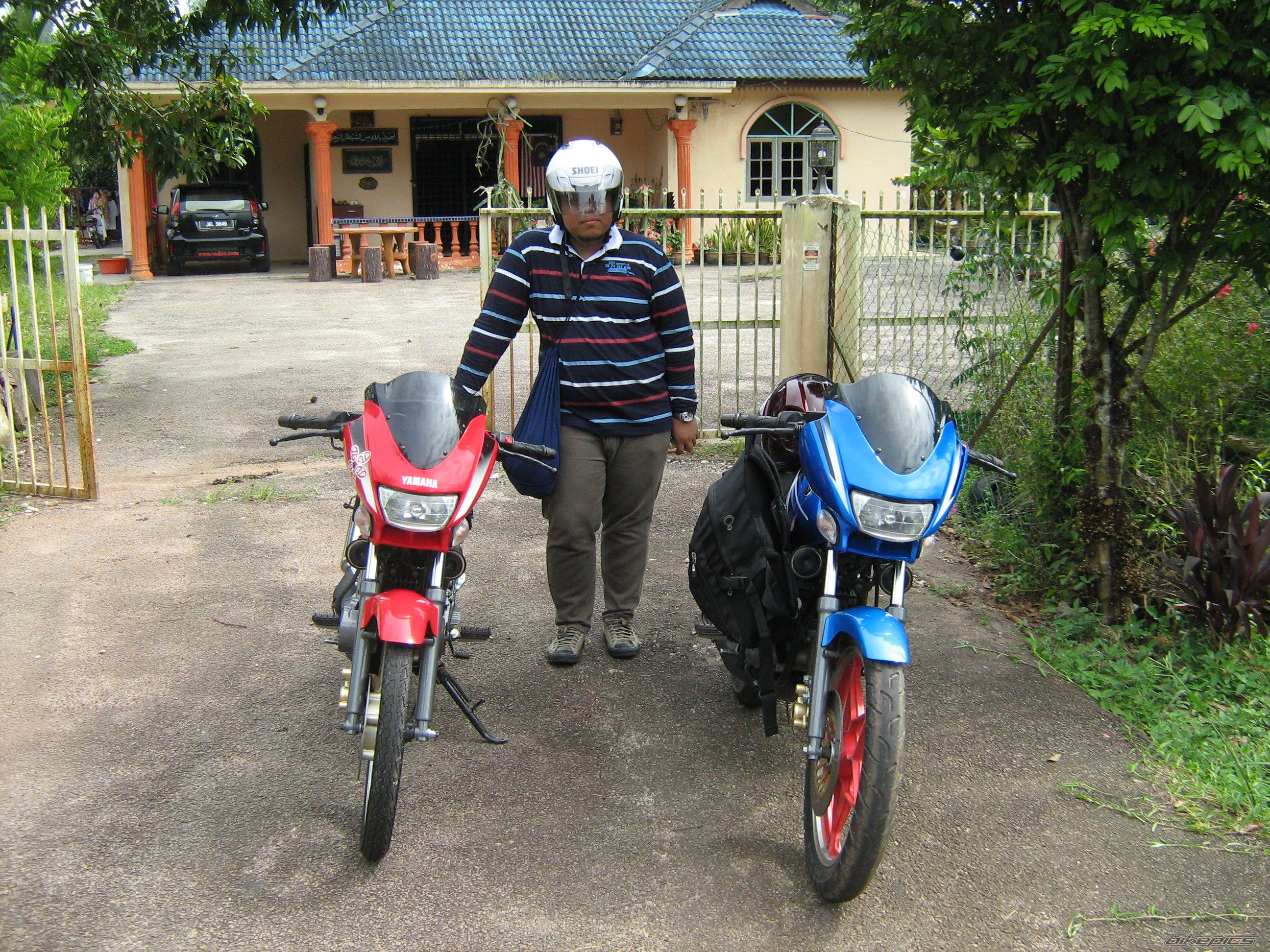 Photo 1537374