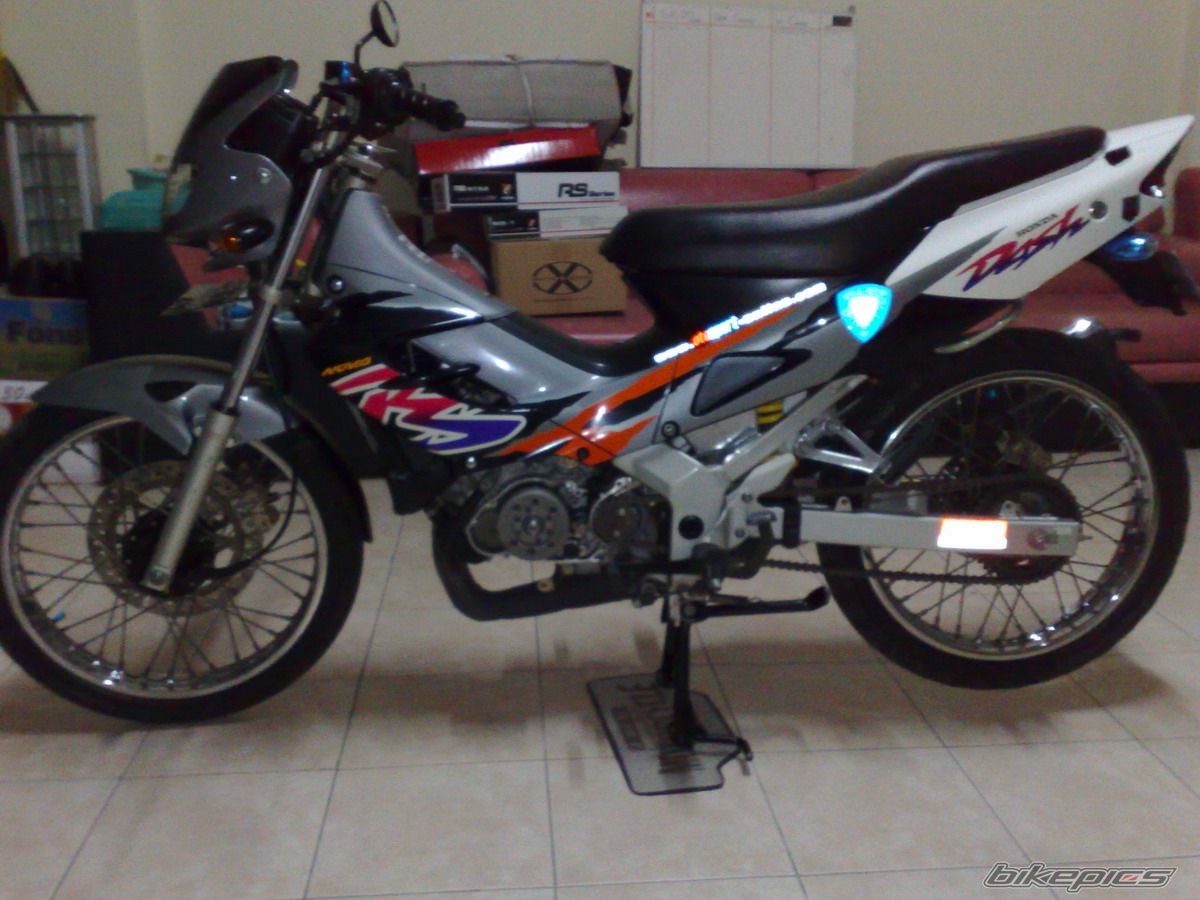 Photo 1537420