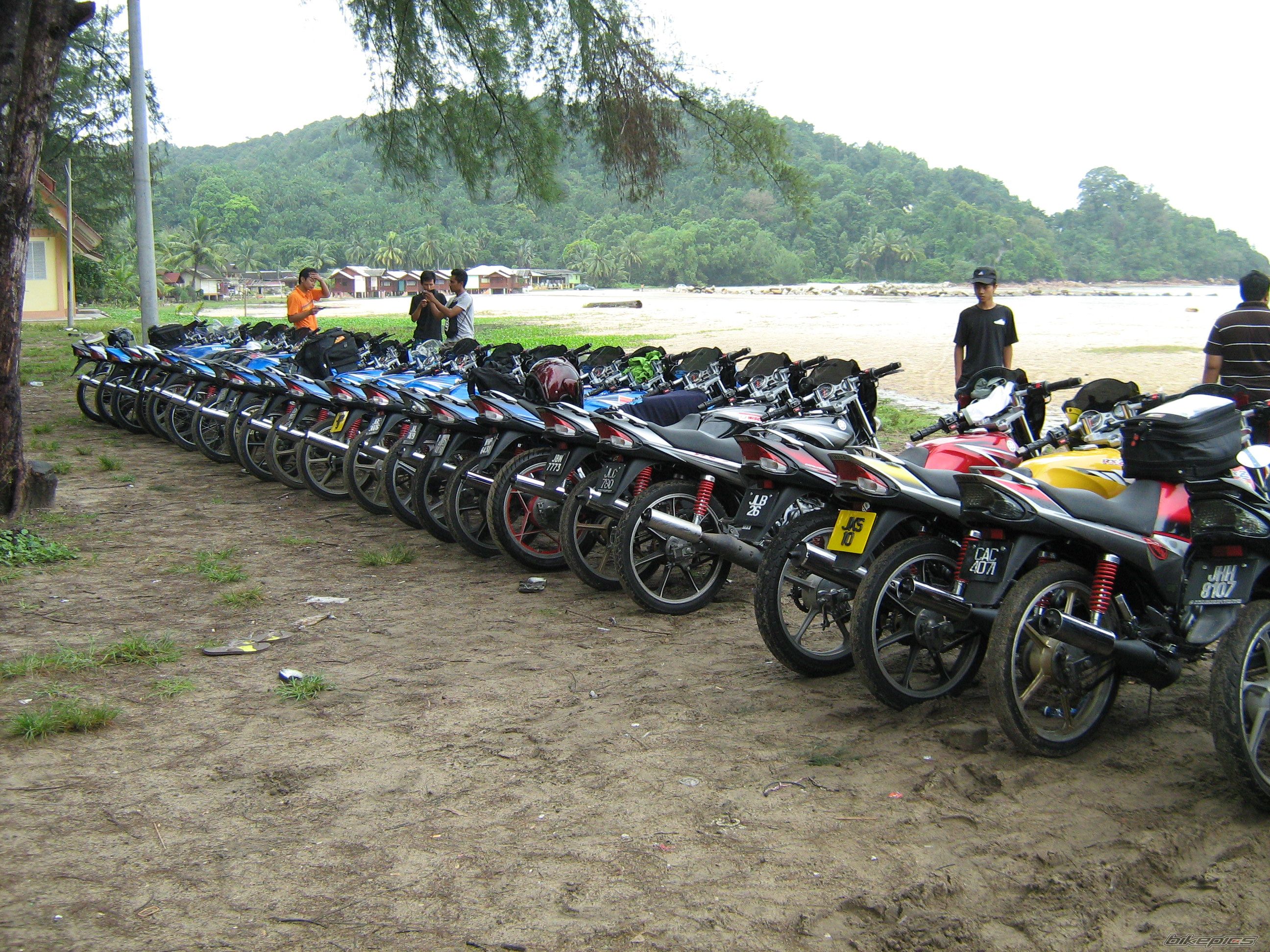 Photo 1537447