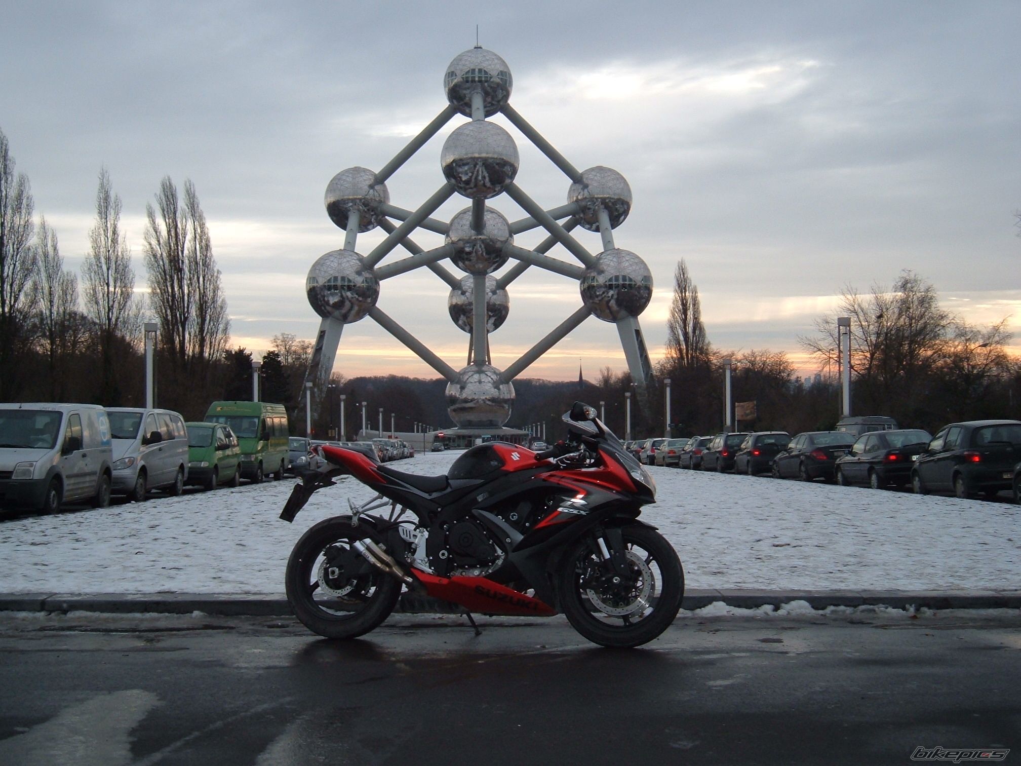 Photo 1537522