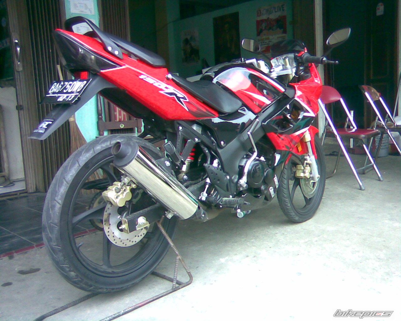 Photo 1537528