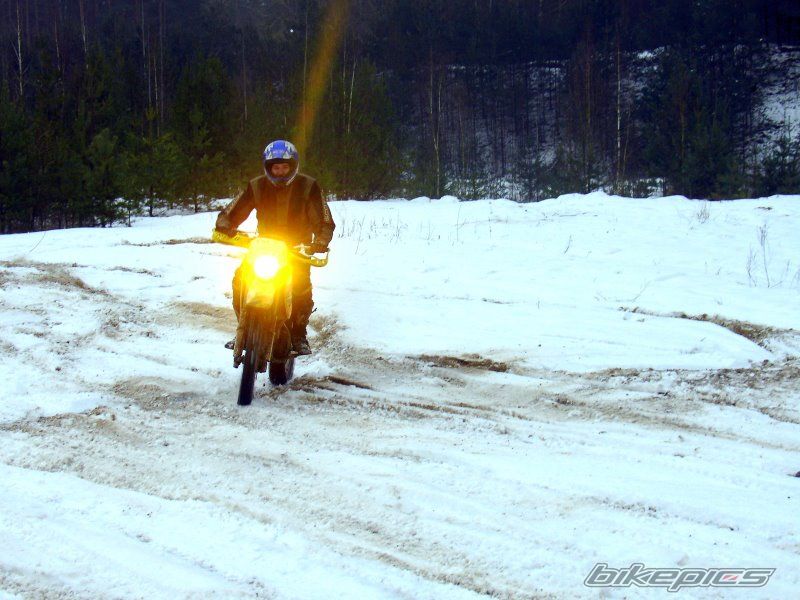Photo 1537529