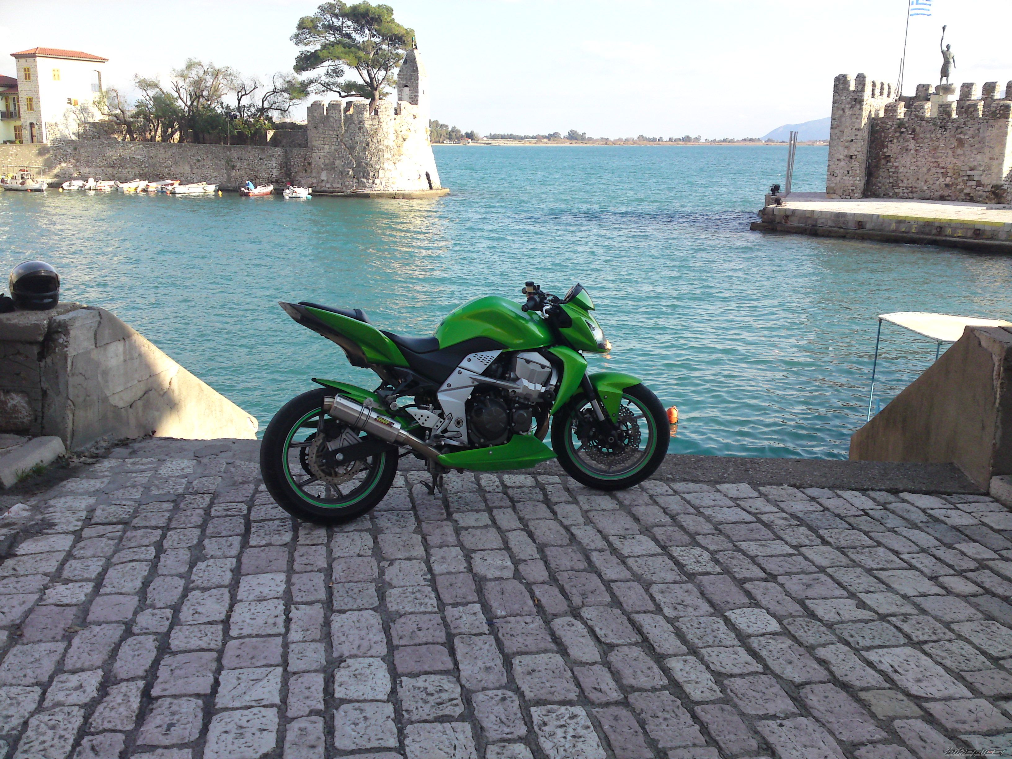 Photo 1537535