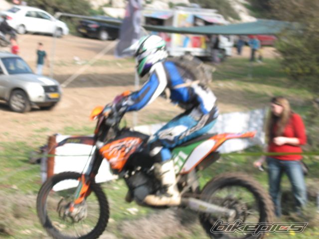 Photo 1537613