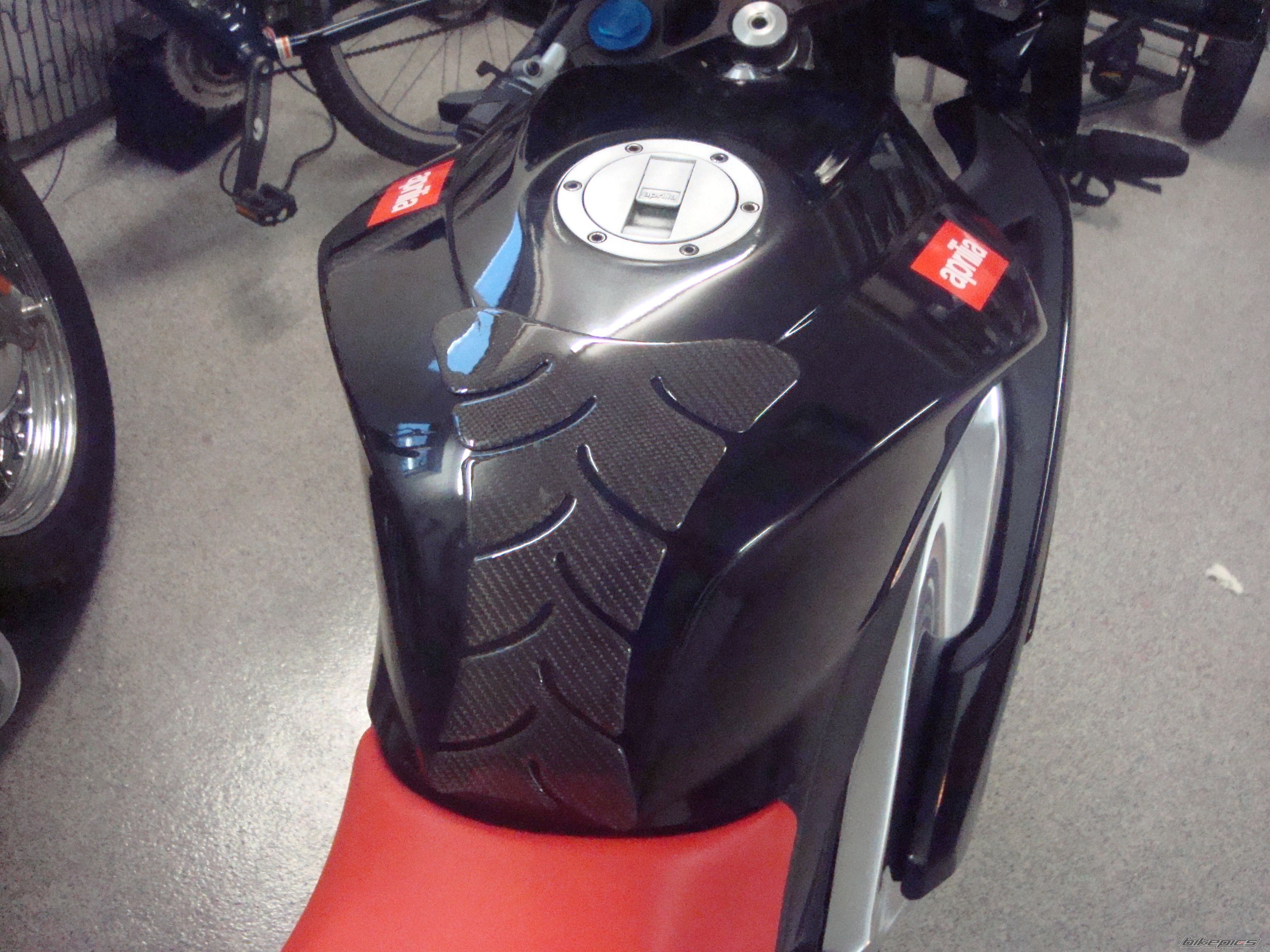 Photo 1537745