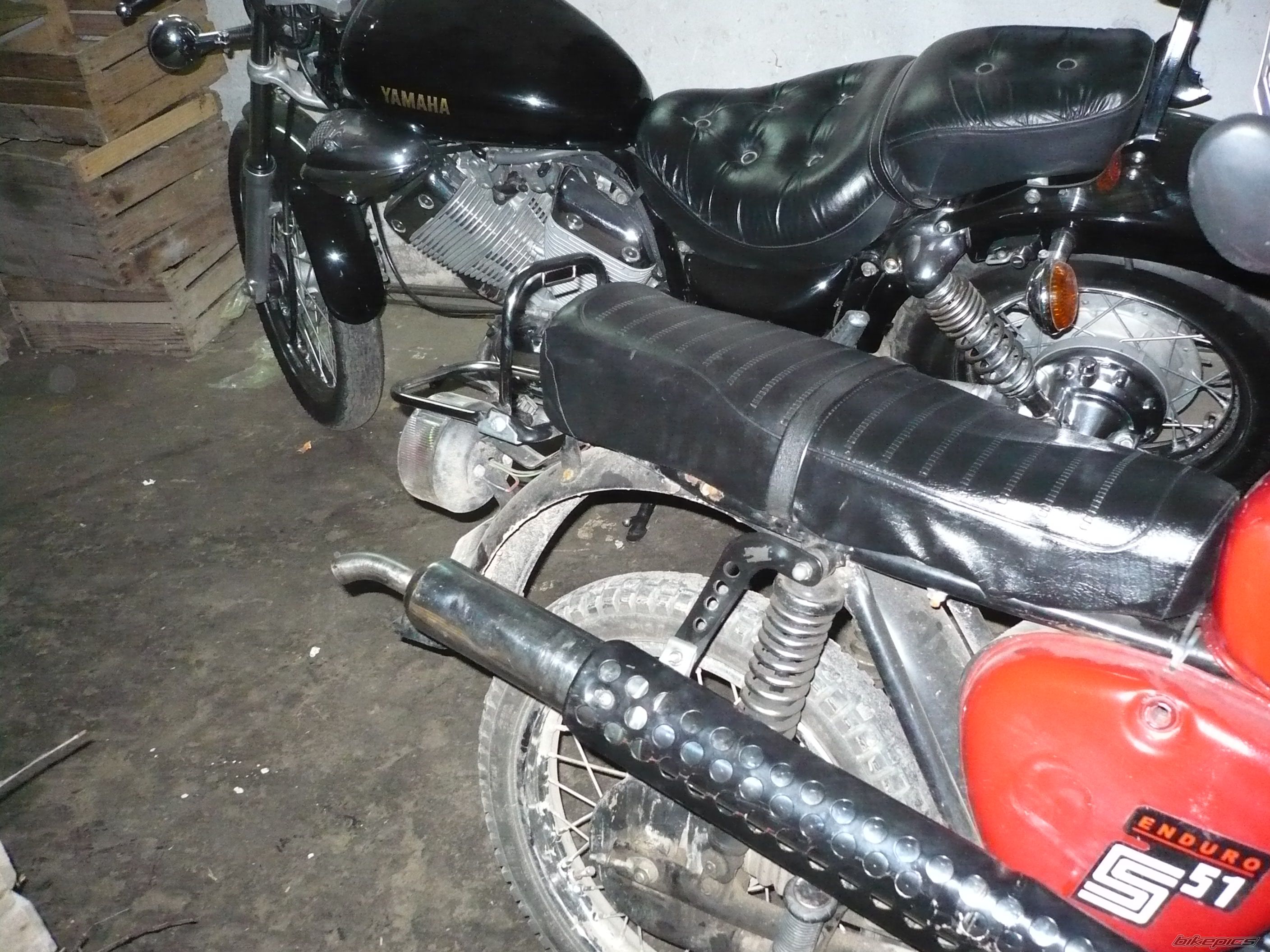 Photo 1537746