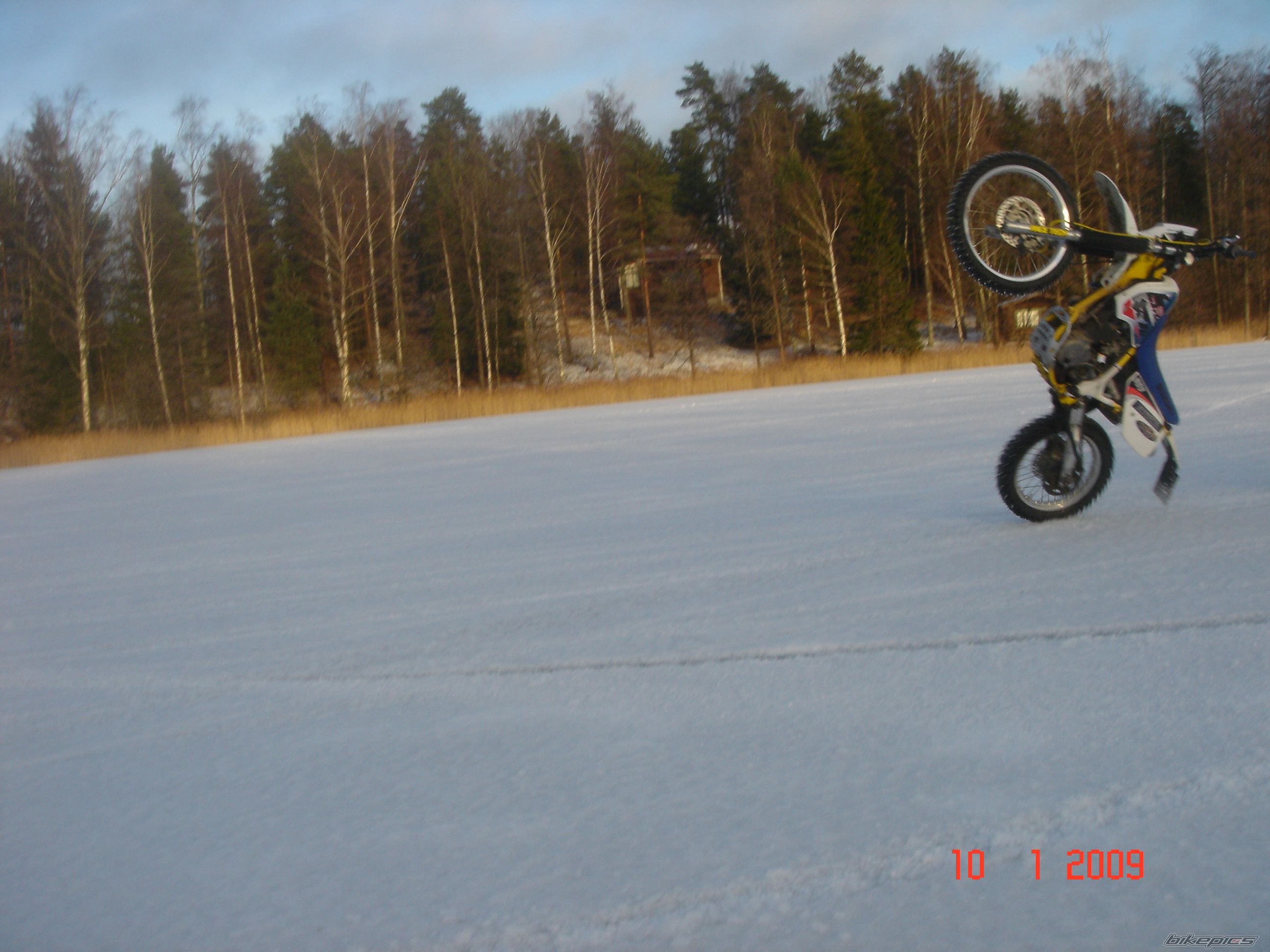 Photo 1537826