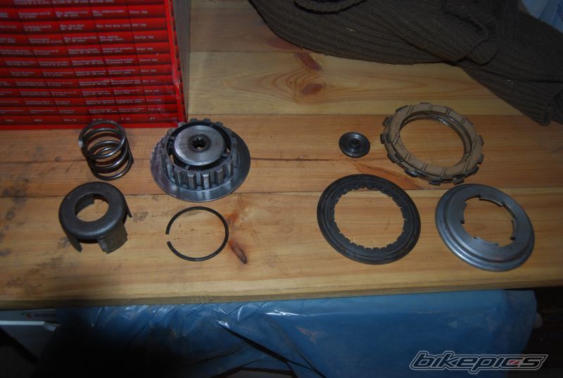 Photo 1537854