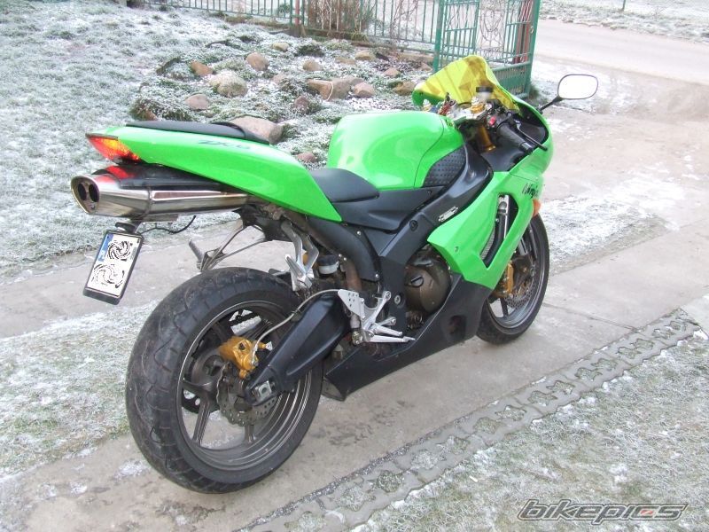 Photo 1537857