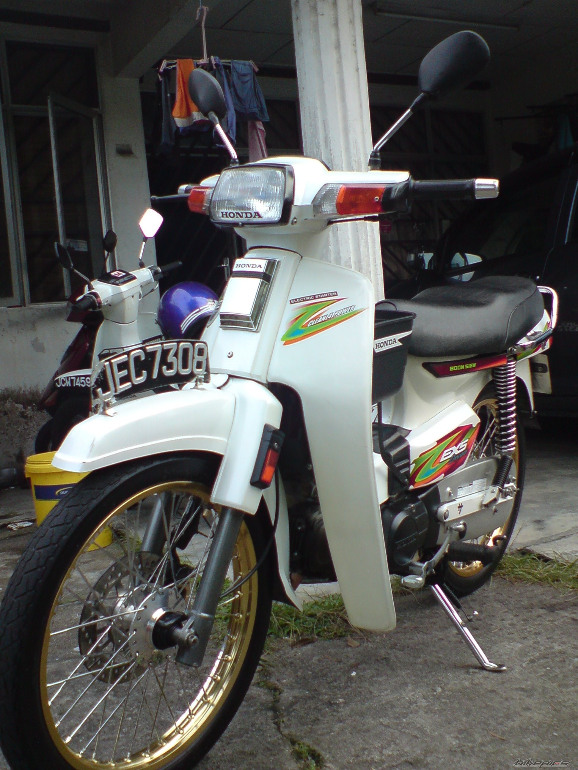 Photo 1538696