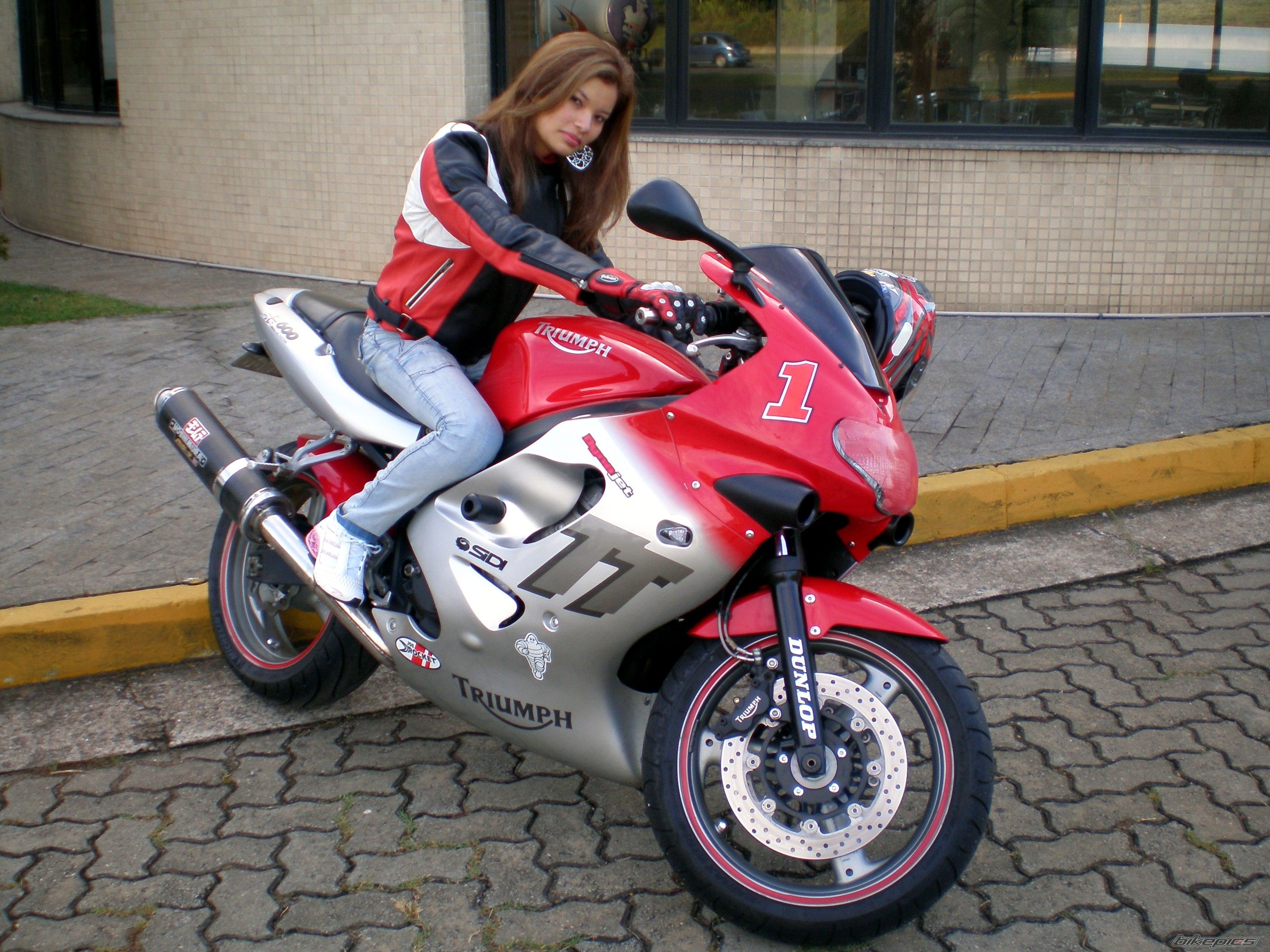 Photo 1538786