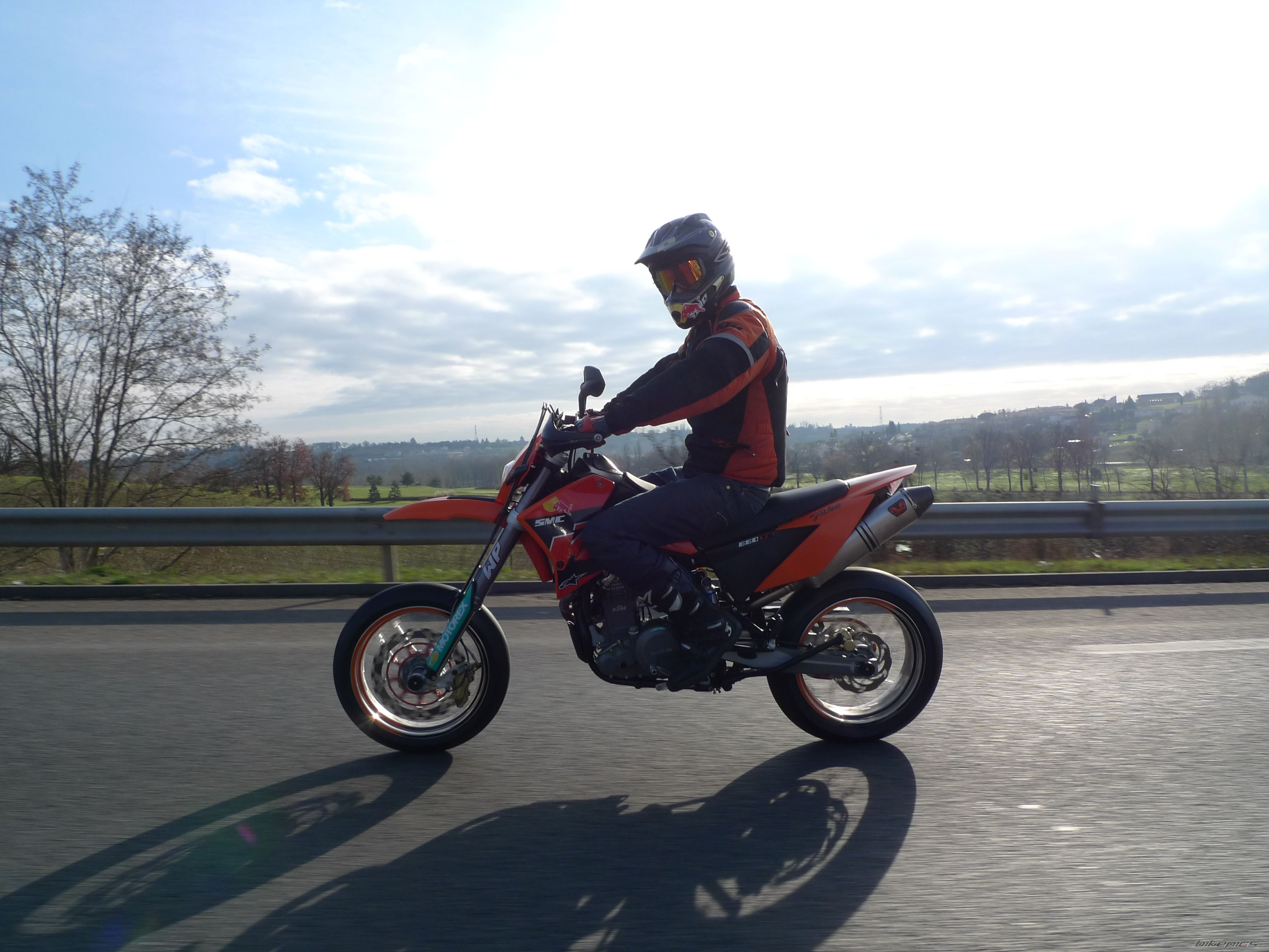 Photo 1539028