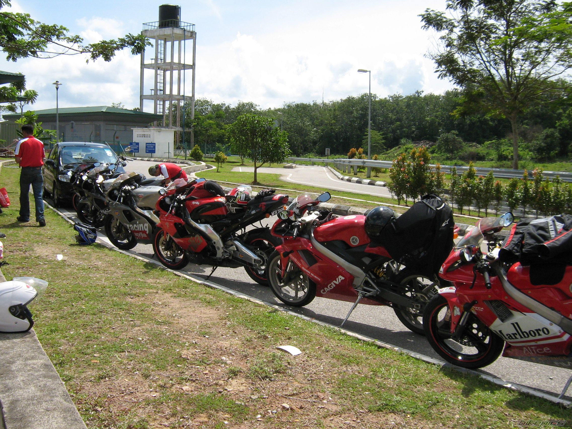 Bike Photo 1539044