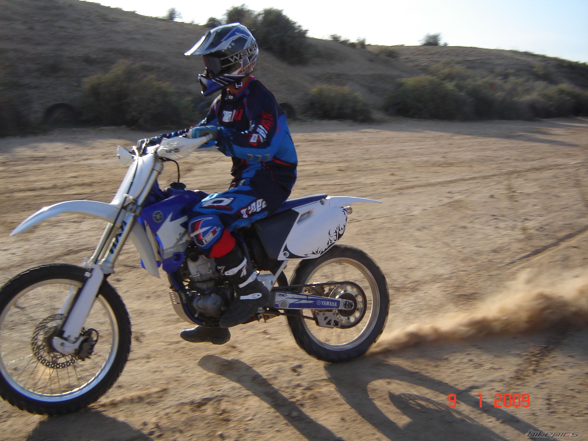 Photo 1539162