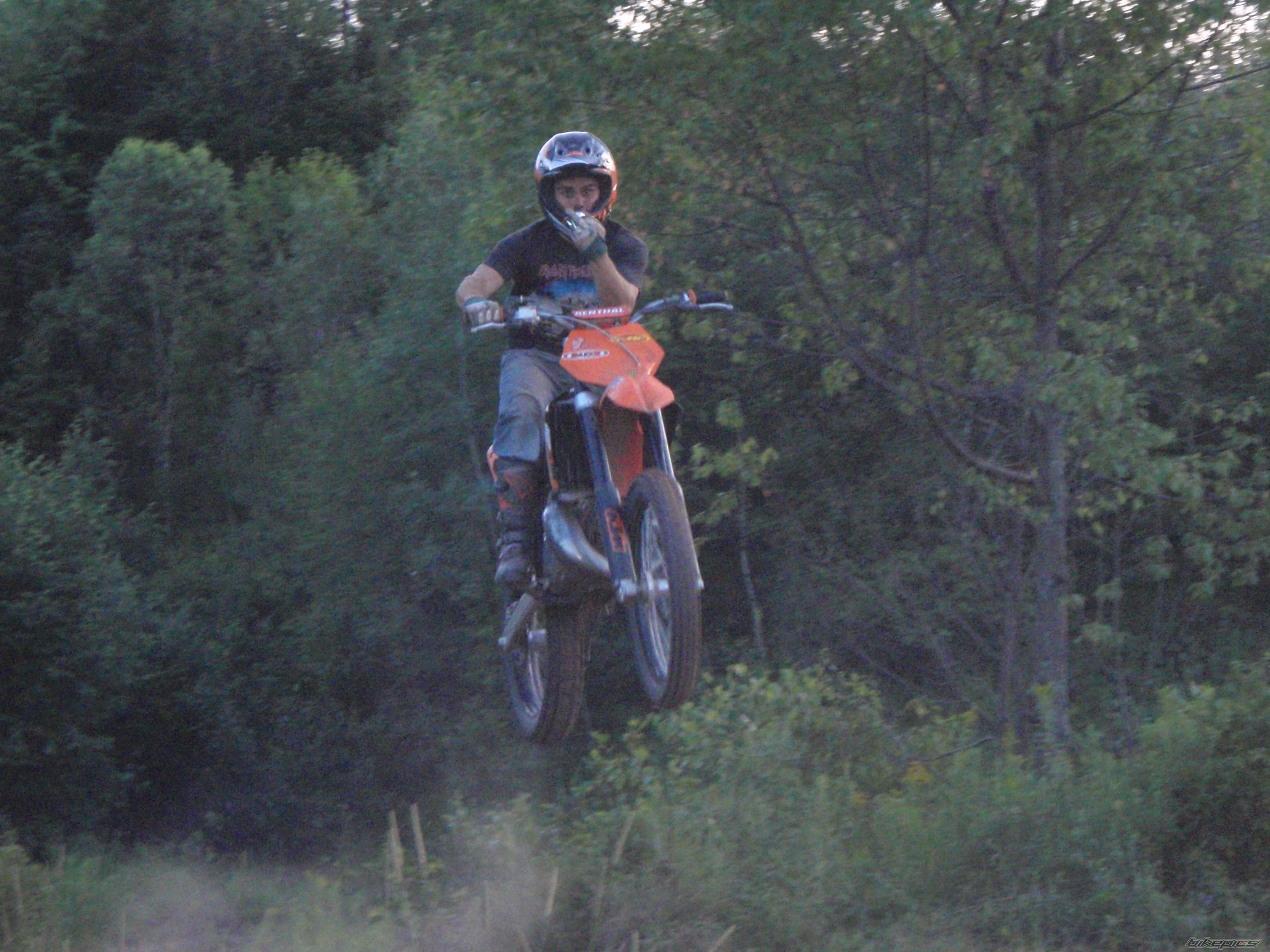 Photo 1539613