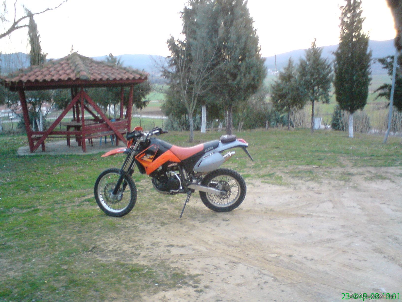 Photo 1539695