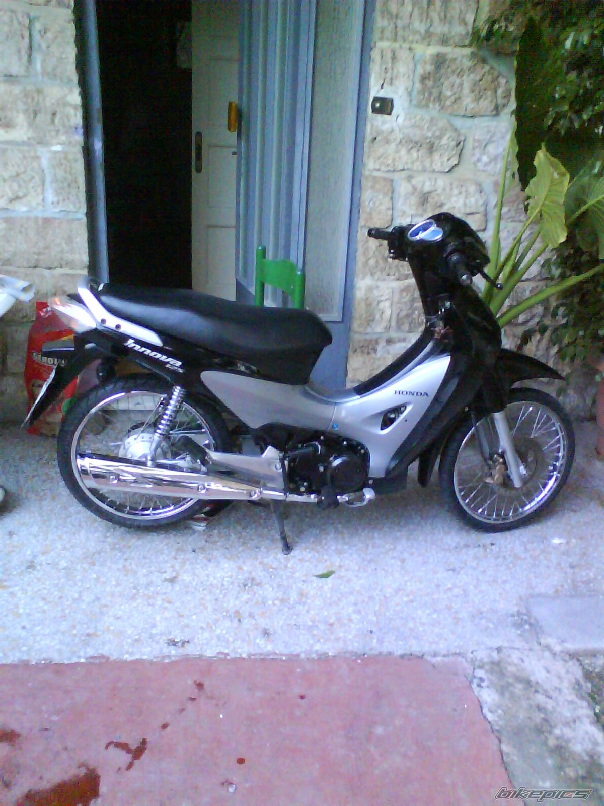 Photo 1540120