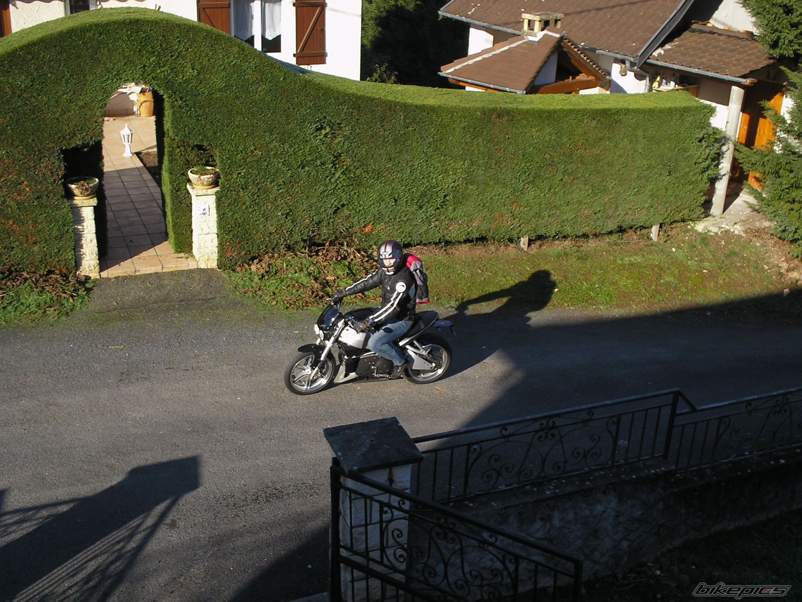 Photo 1540677
