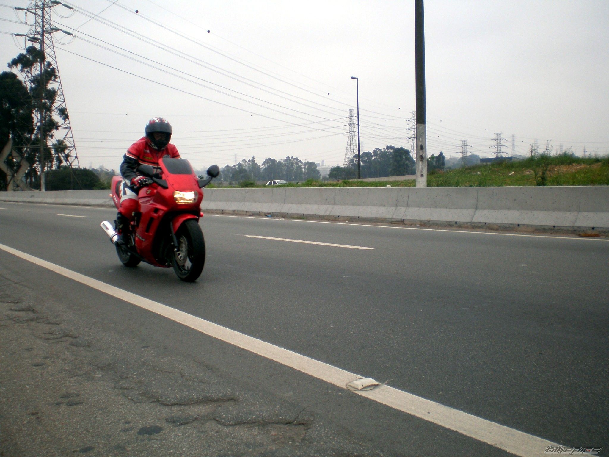 Photo 1540986