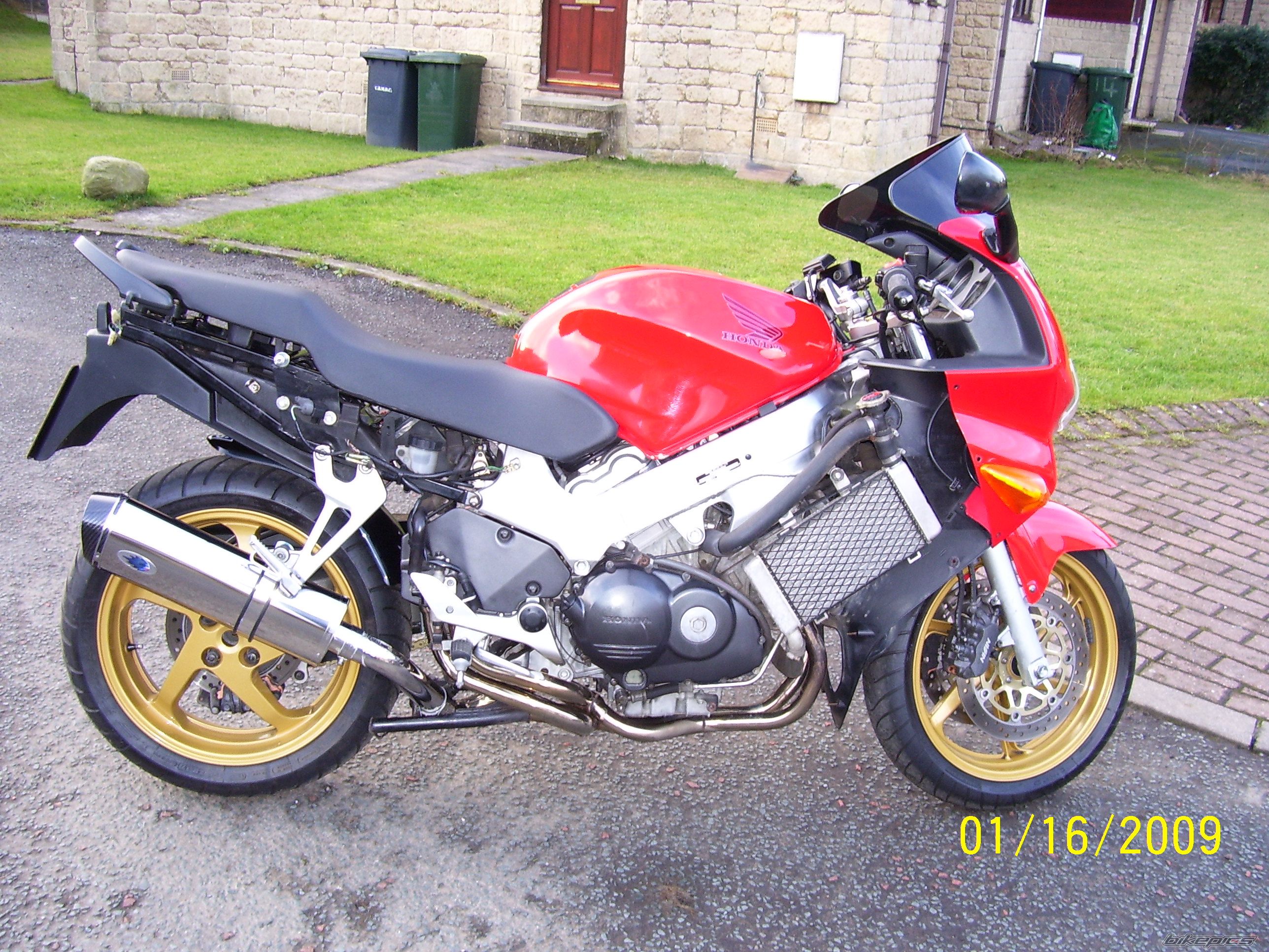 Photo 1541046