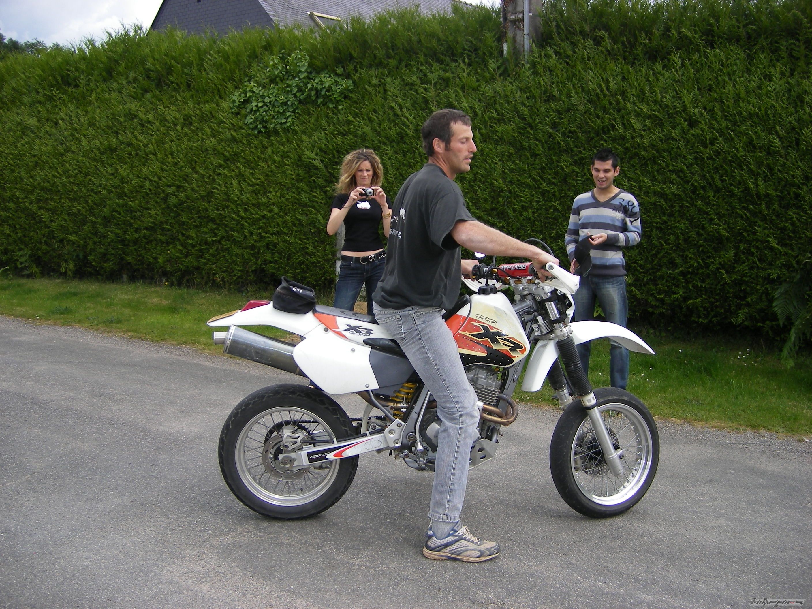 Photo 1541225