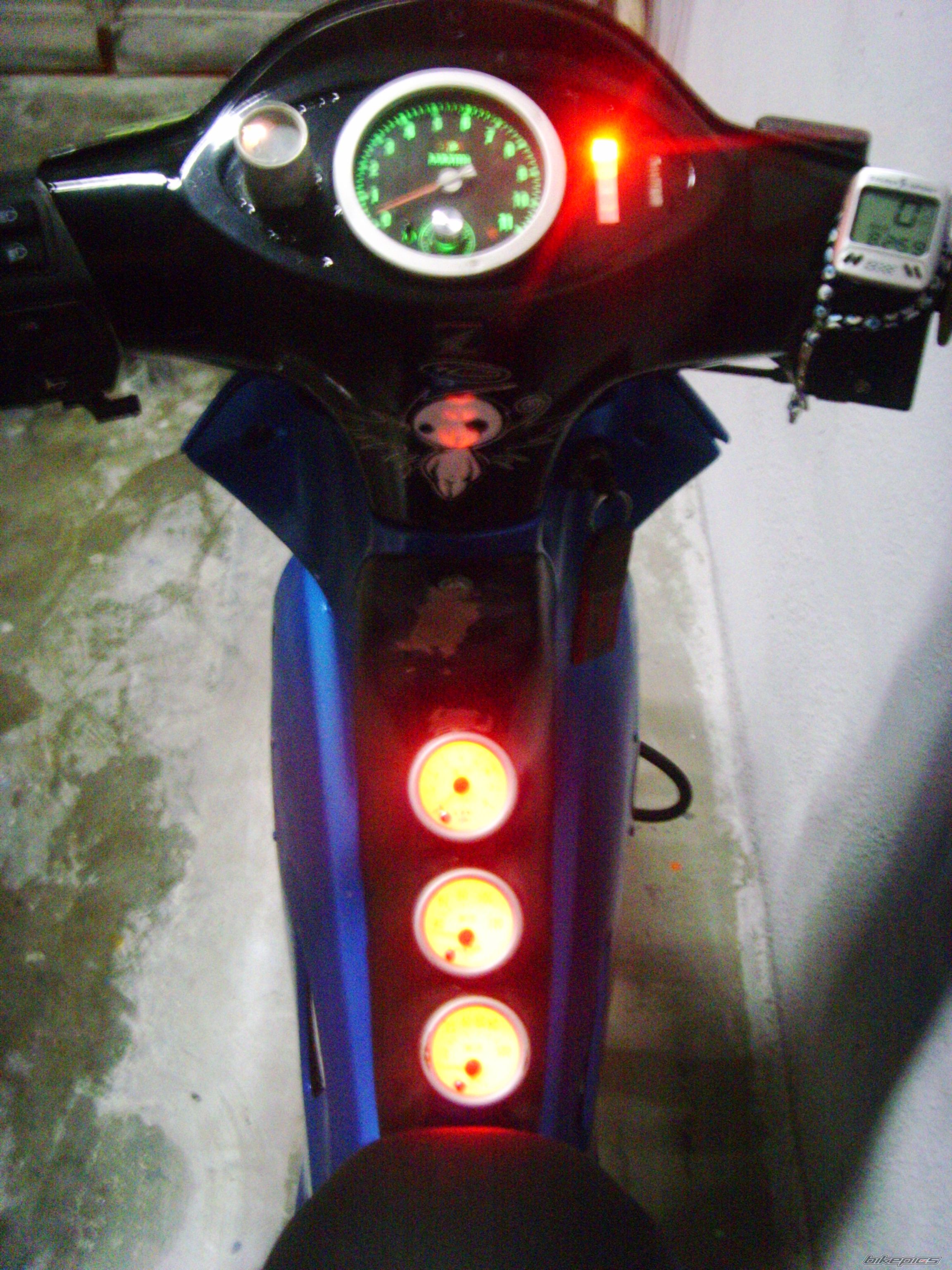 Photo 1541355