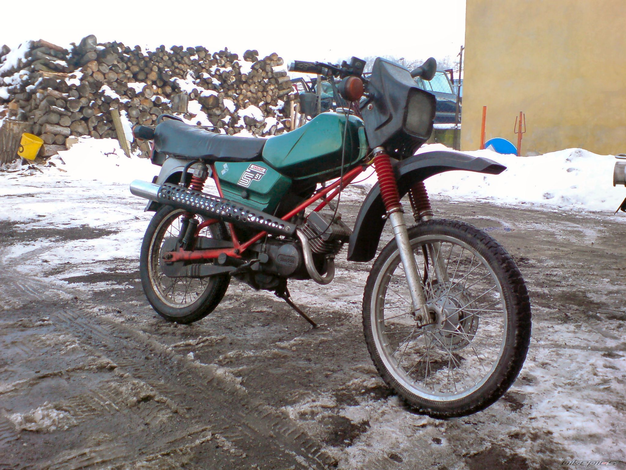 Photo 1541505