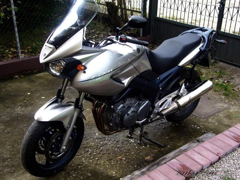 Photo 1541665