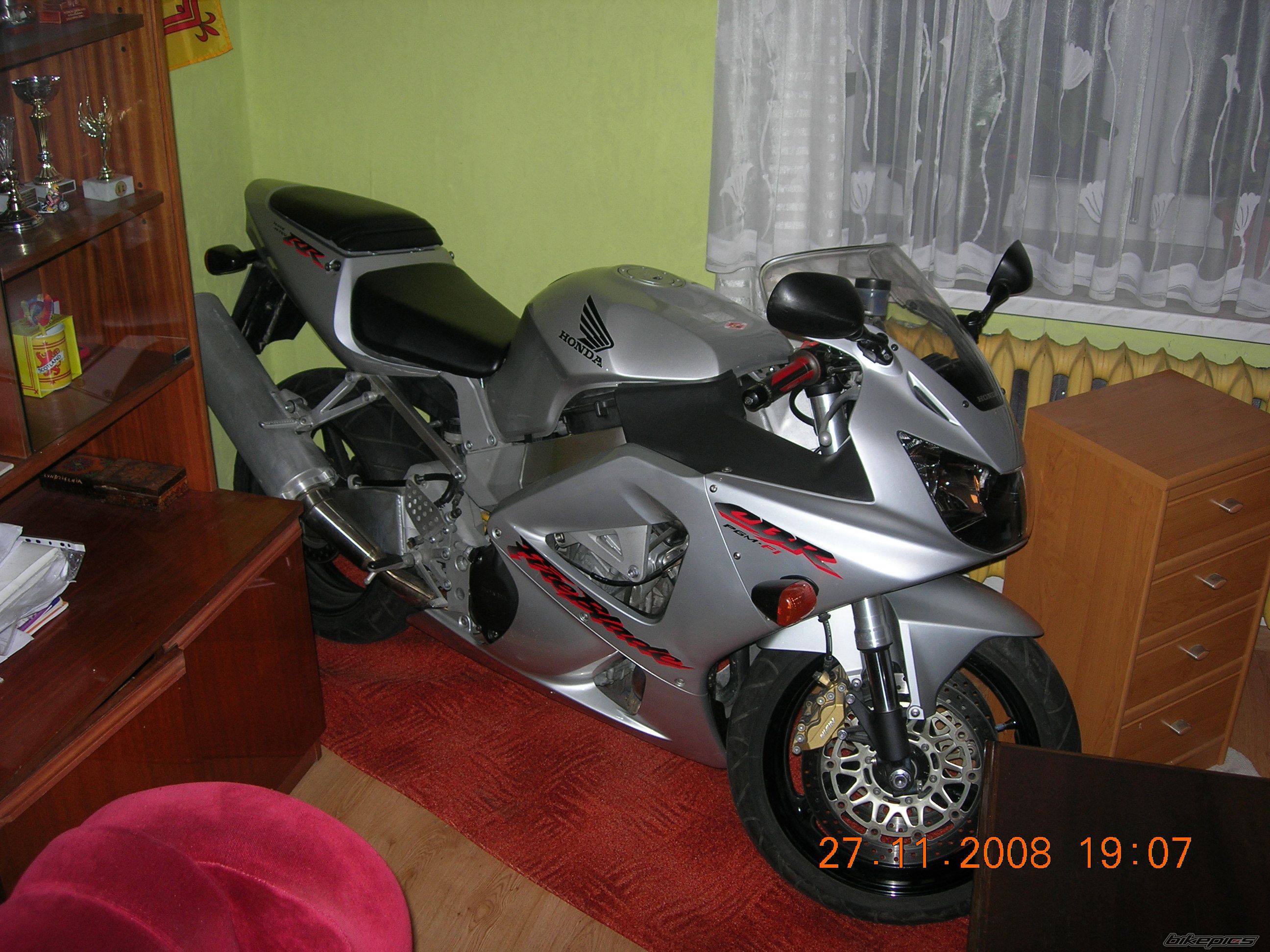 Photo 1541714