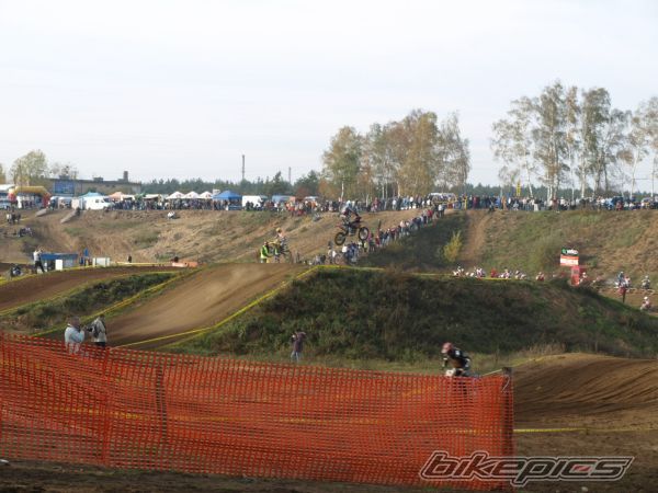 Photo 1541774