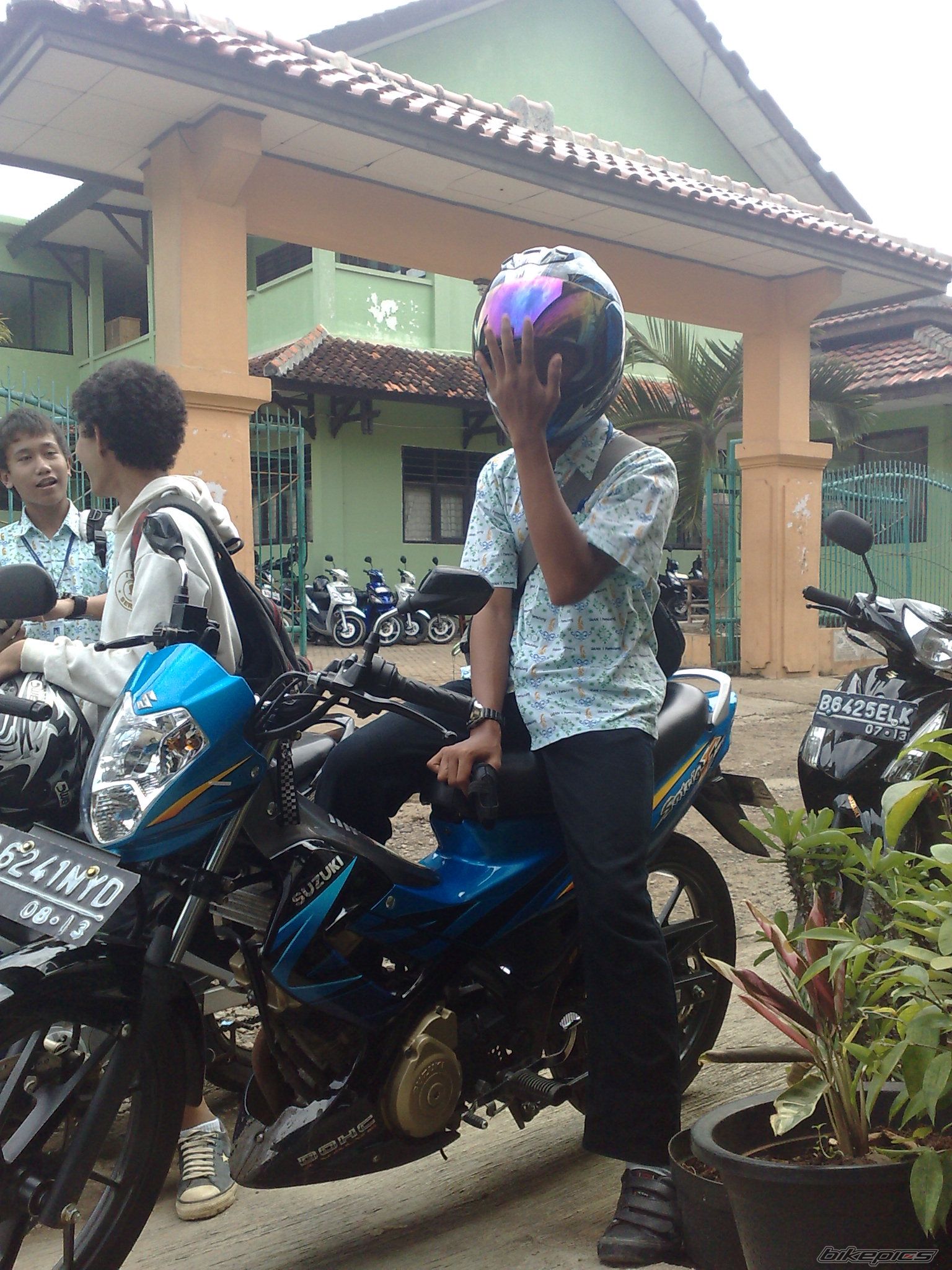 Photo 1541848